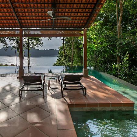 Ambong Pool Villas - Private Pool Pantai Cenang  Eksteriør billede