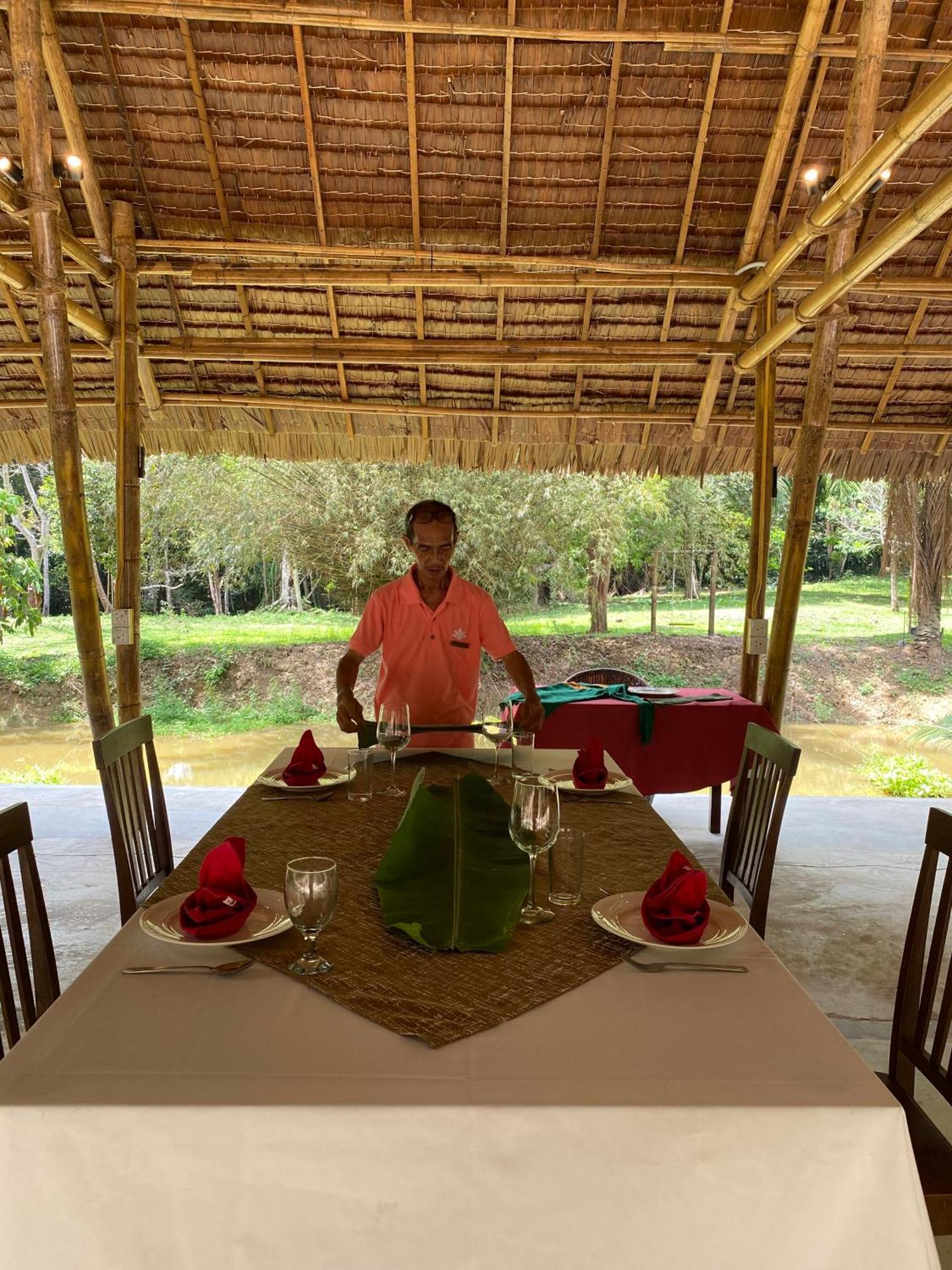 Ambong Pool Villas - Private Pool Pantai Cenang  Eksteriør billede