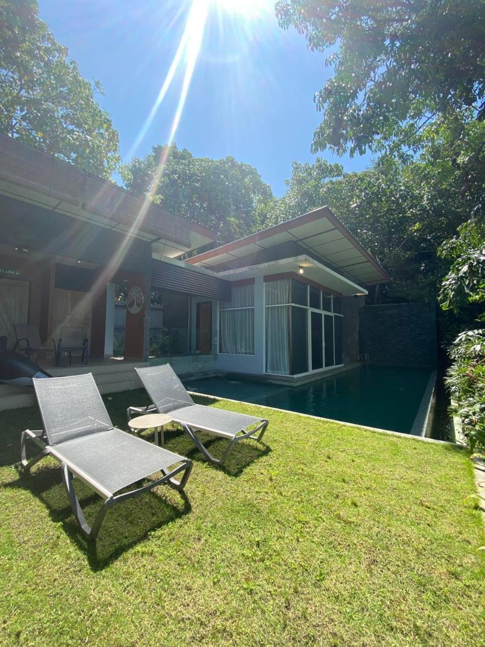 Ambong Pool Villas - Private Pool Pantai Cenang  Eksteriør billede