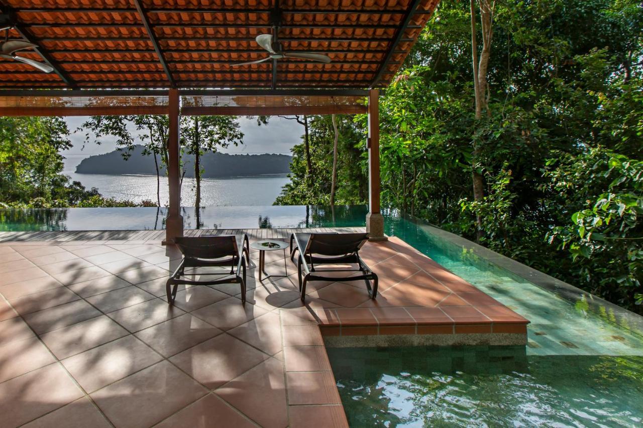 Ambong Pool Villas - Private Pool Pantai Cenang  Eksteriør billede
